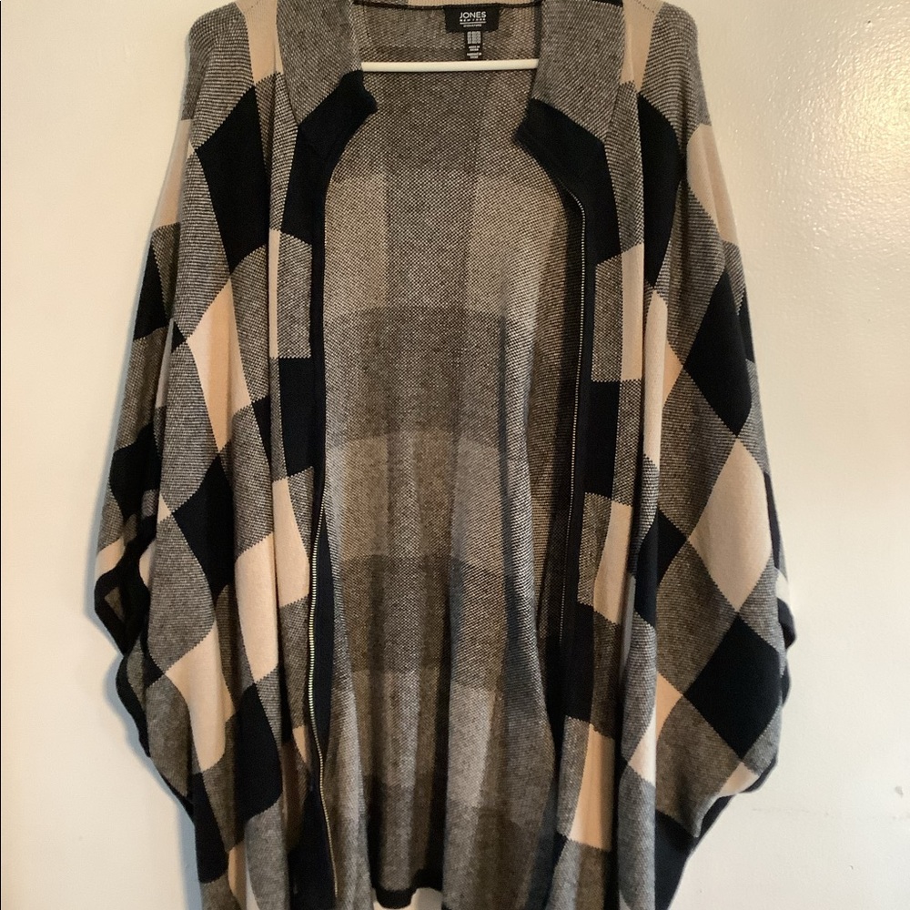 Women top